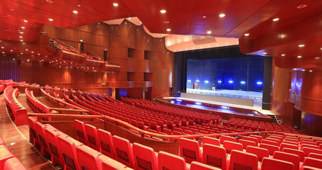 慈溪大劇院即將開放，市民文藝生活迎來新篇章